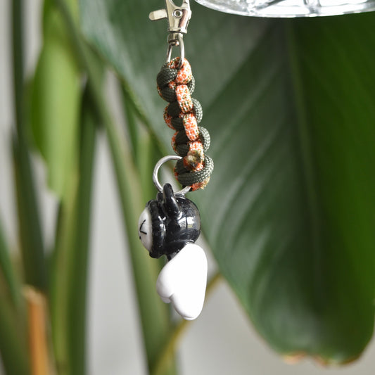 Black Bear Spiral Green Orange Knot