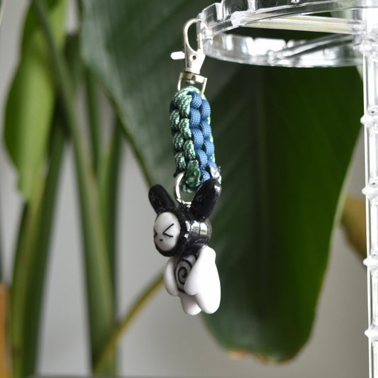 Black Bunny Spiral Green Blue Knot