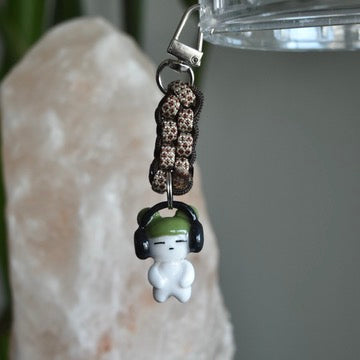 Green Beanie Bear Brown Knot