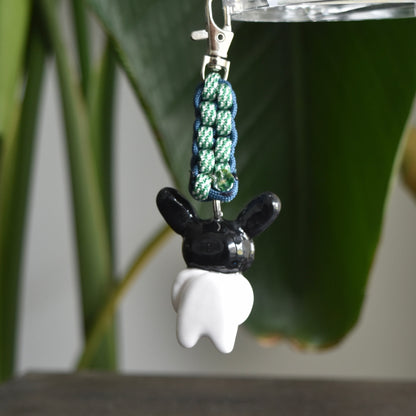 Black Bunny Spiral Green Blue Knot