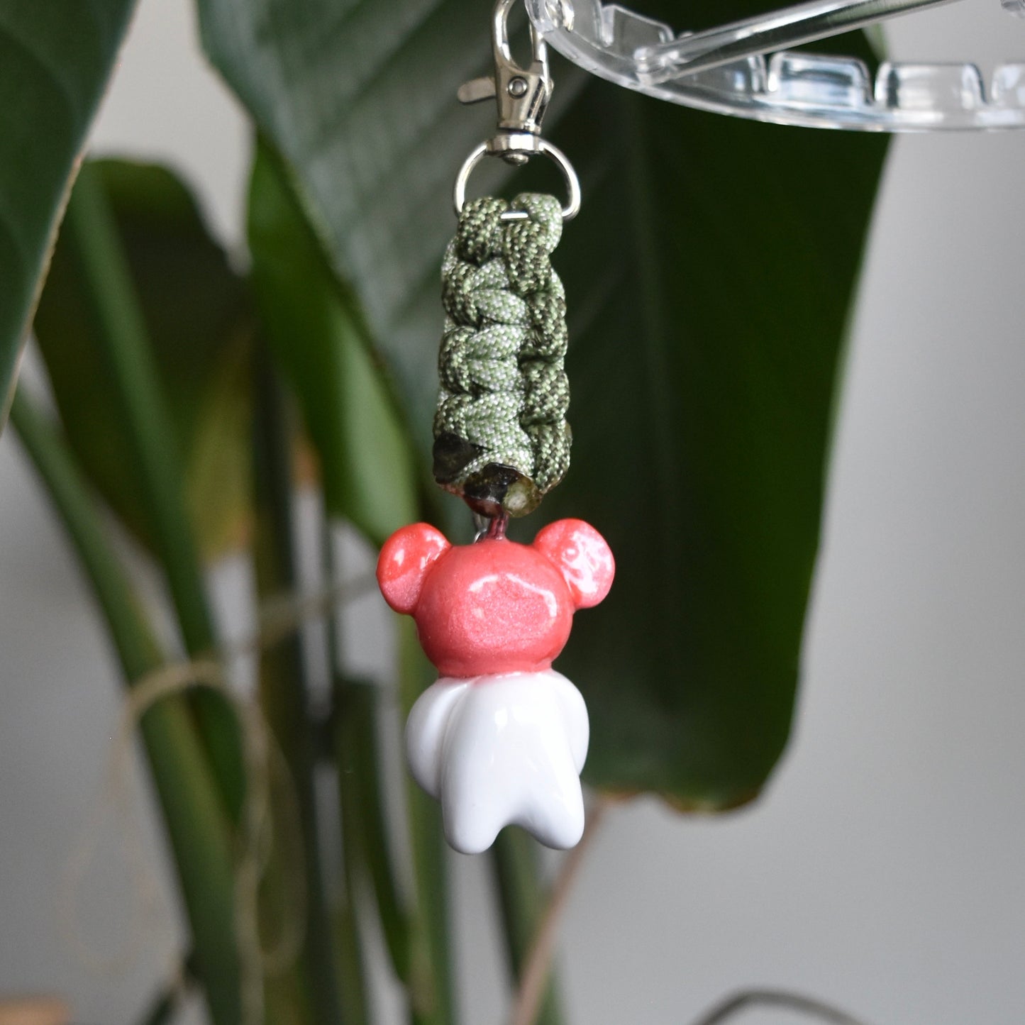 Pink Bear Spiral Green Flat Knot