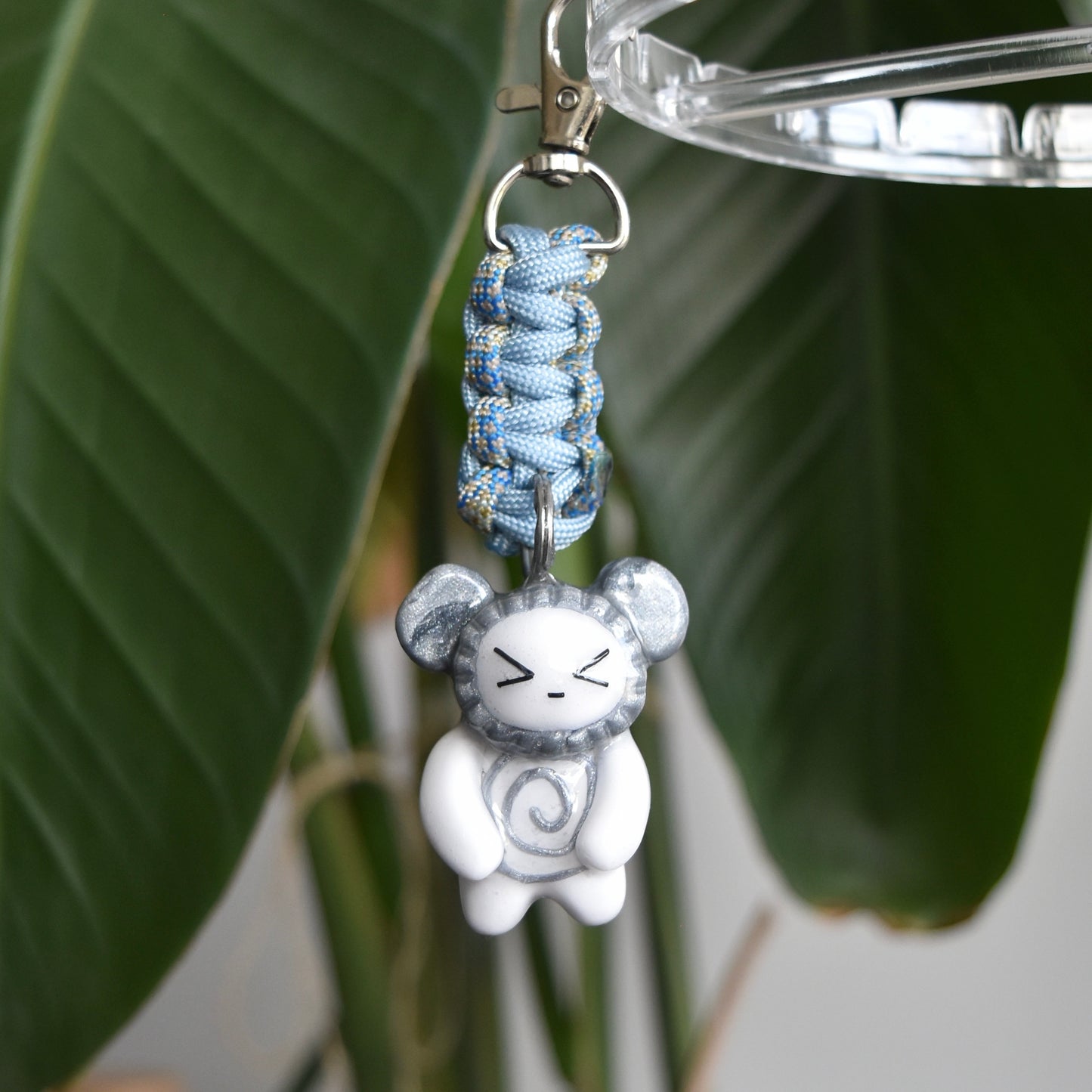 Silver Bear Spiral Blue Flat Knot