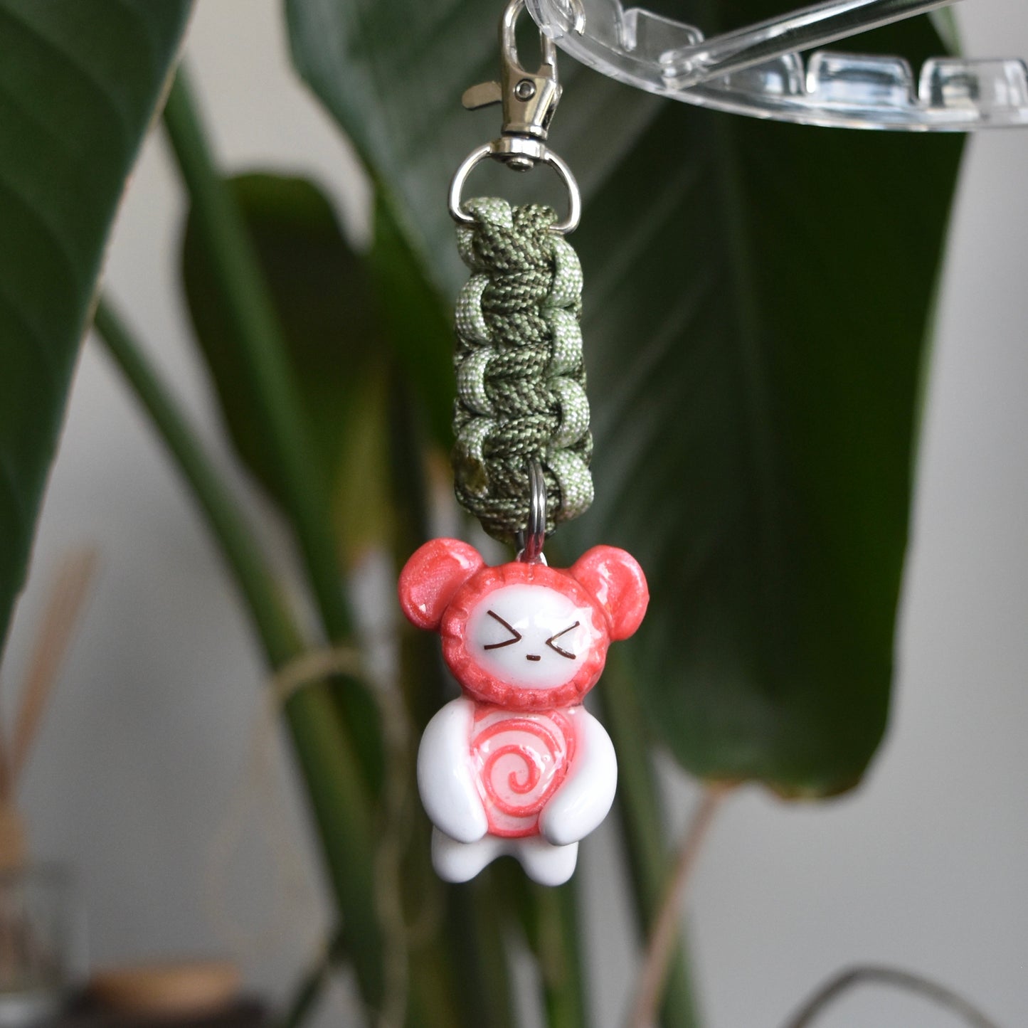Pink Bear Spiral Green Flat Knot